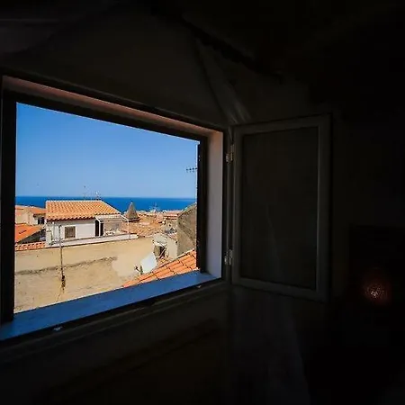 Tower Sea View * Cefalù